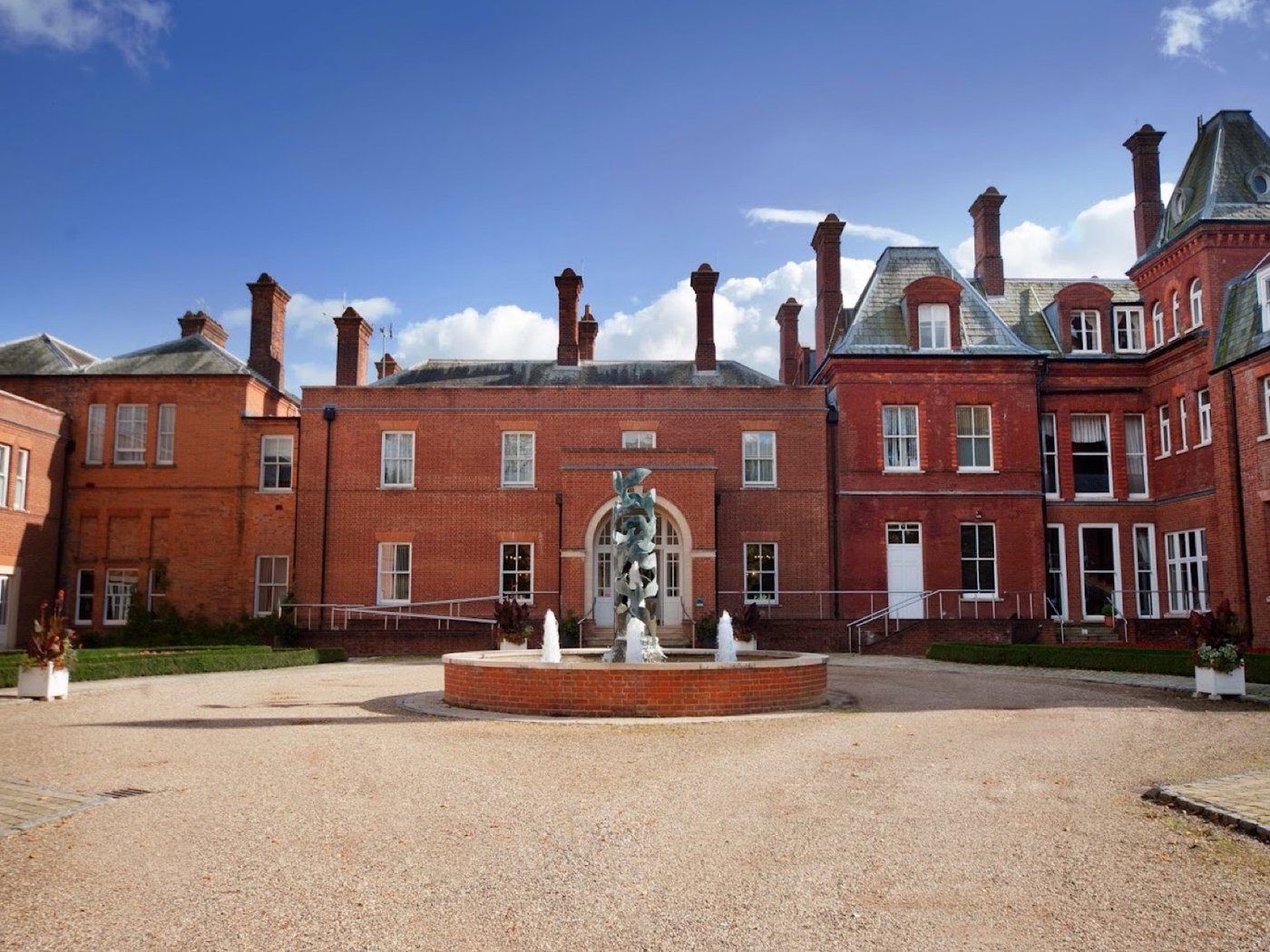 Champneys Tring, Dacorum