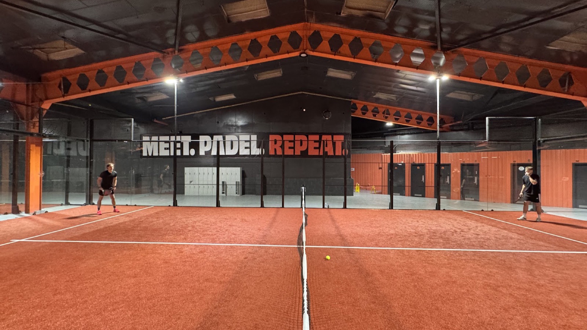 DEUCE Padel Centre
