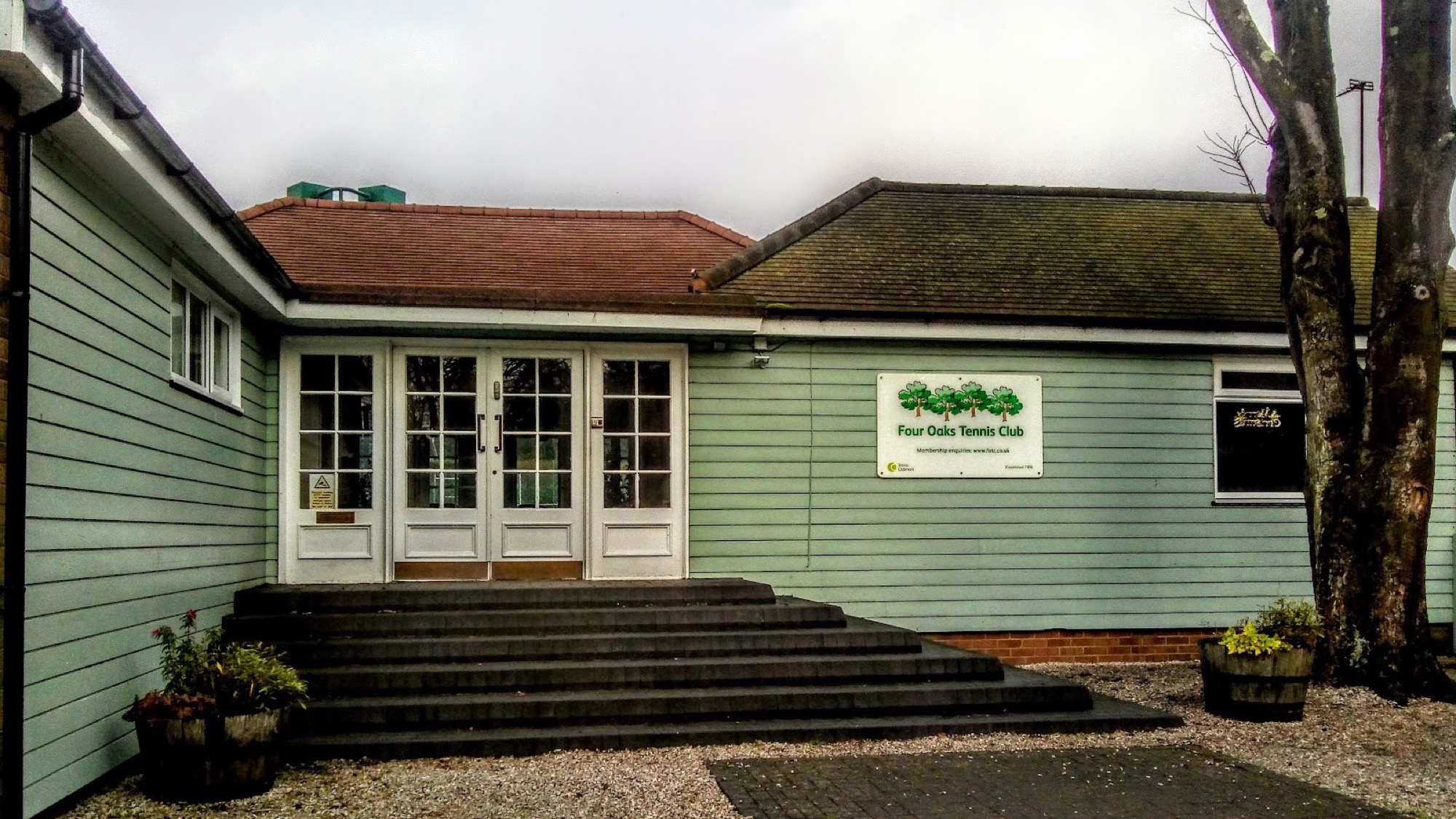 Four Oaks Tennis Club