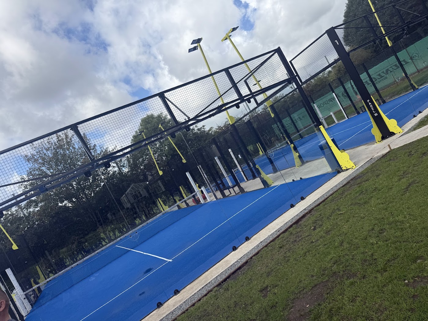 Padel 16 Manchester, Manchester