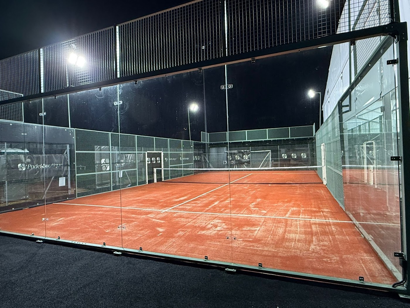Padel Boutique Staines, Spelthorne